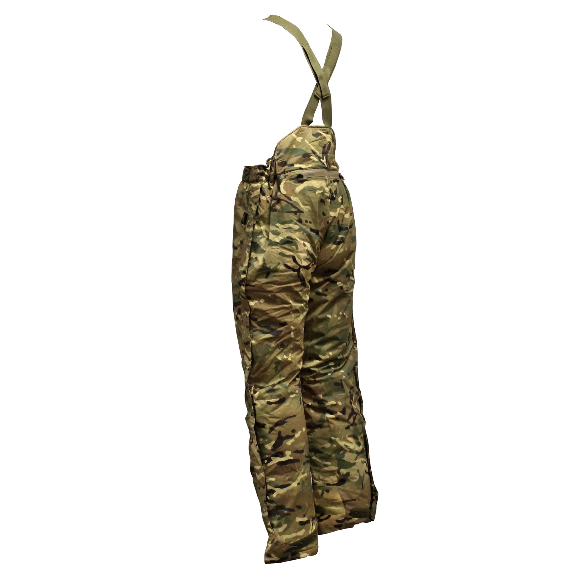 Right-angled rear shot of Carinthia ECIG Trousers MTP with reinforced knee panels.