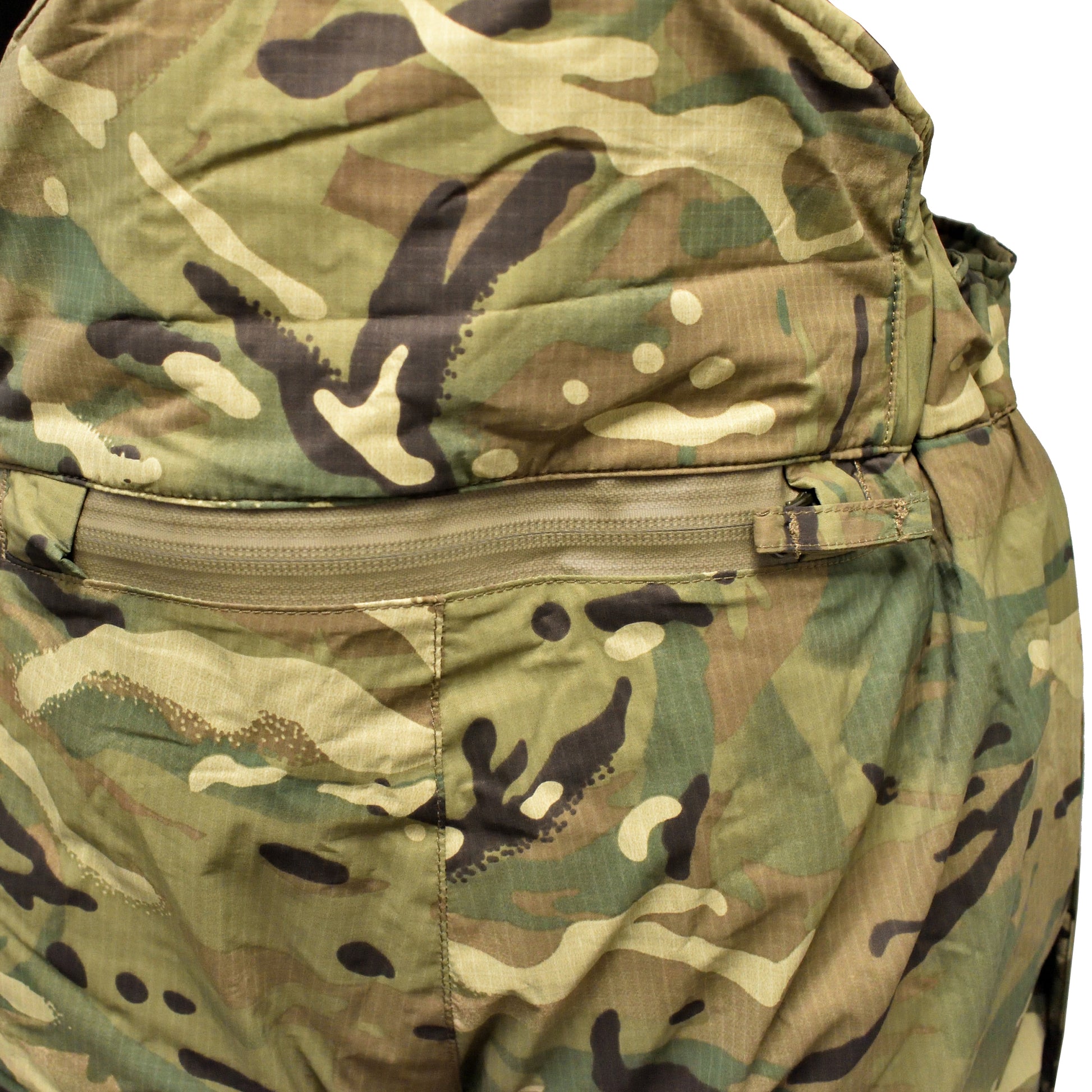 Macro image of camouflage fabric on Carinthia ECIG Trousers MTP.