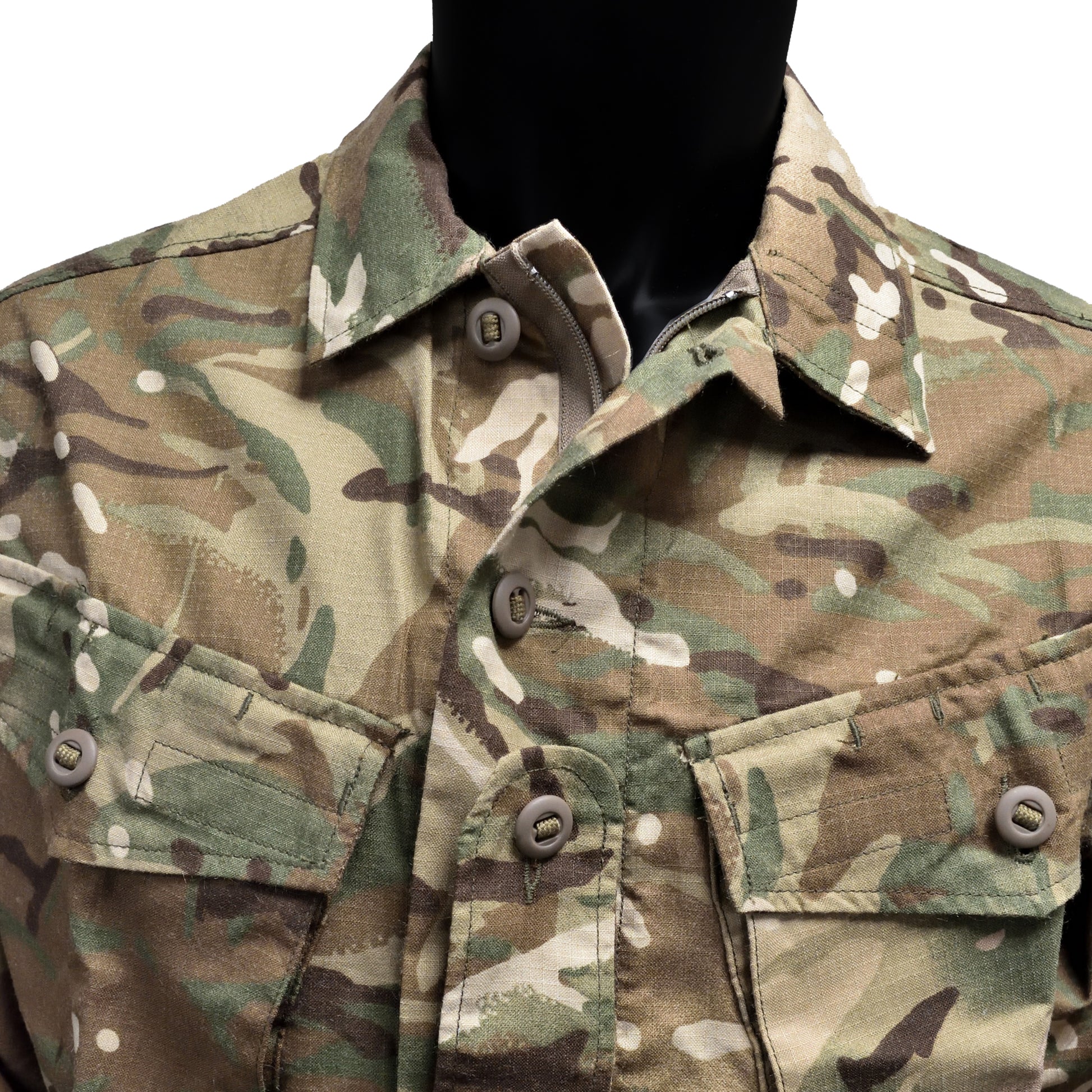 Detail shot of collar and closure system on Flame Resistant Combat Jacket MTP.