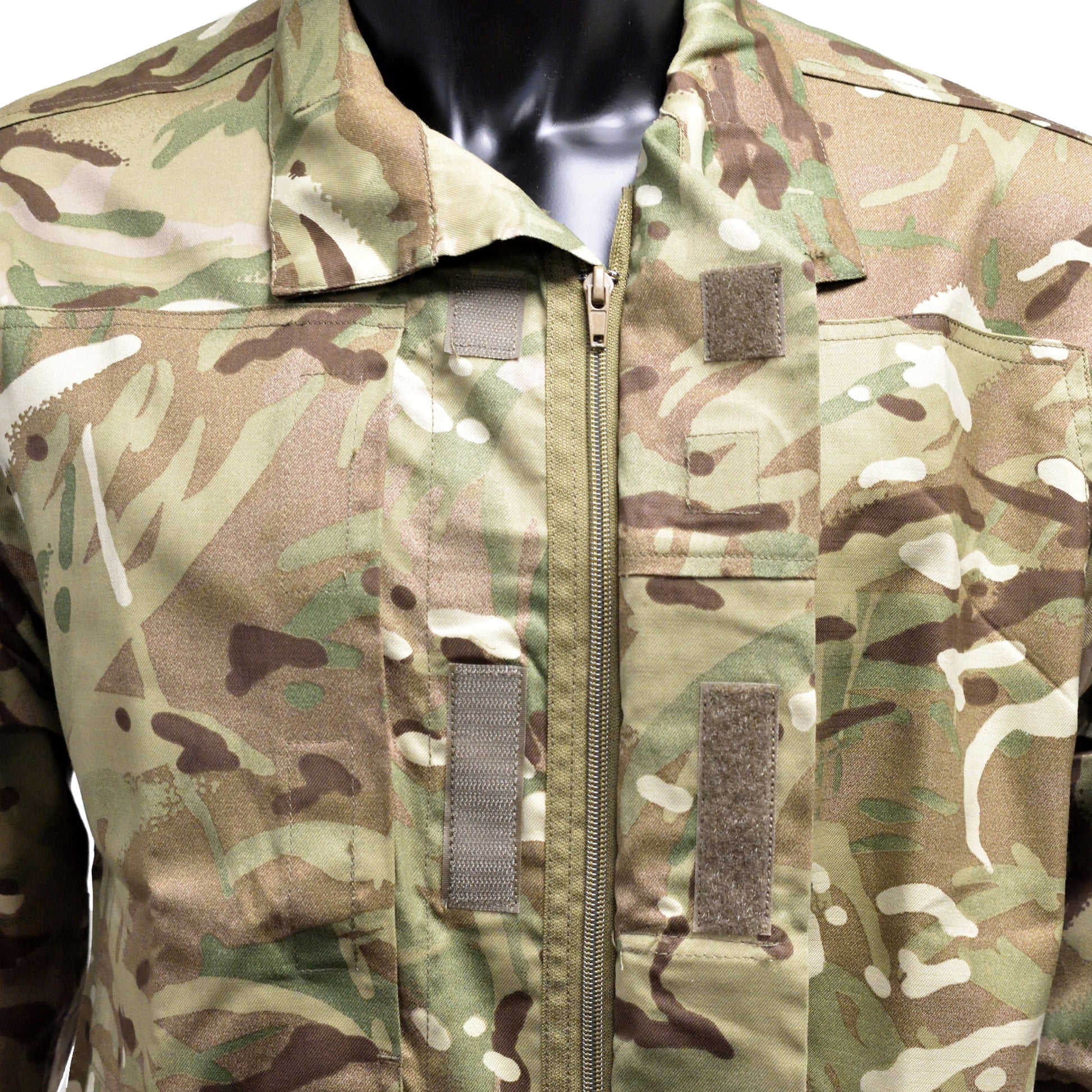 Detailed shot of collar and front zip on British Army Warm Weather Combat Jacket MTP.