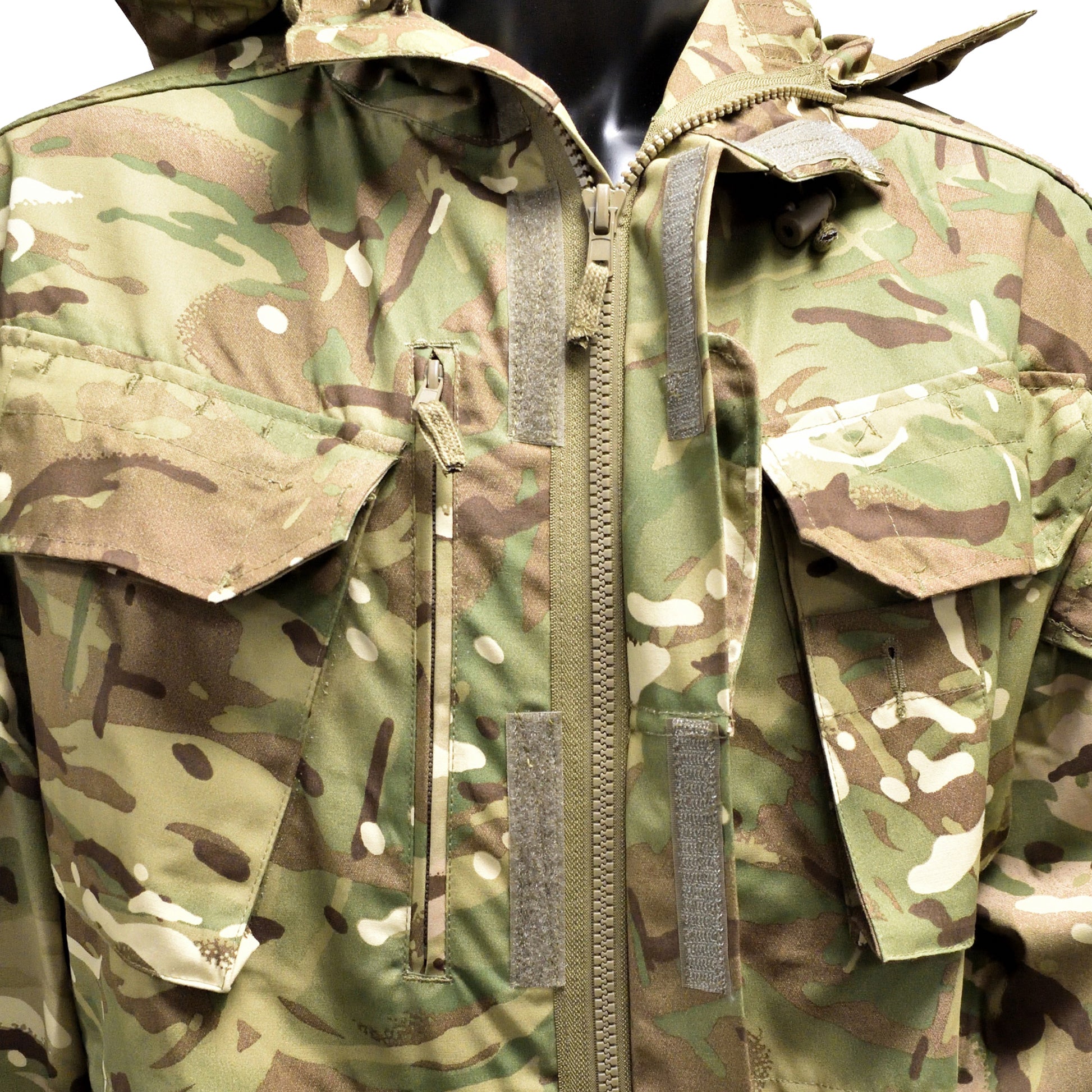 Close-up of chest pockets and zipper on British Army Windproof Combat Smock MTP.