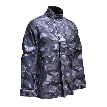 Right-angled front view of British Army Insect Repellent Treated Combat Jacket Blue Camo highlighting fit and design.