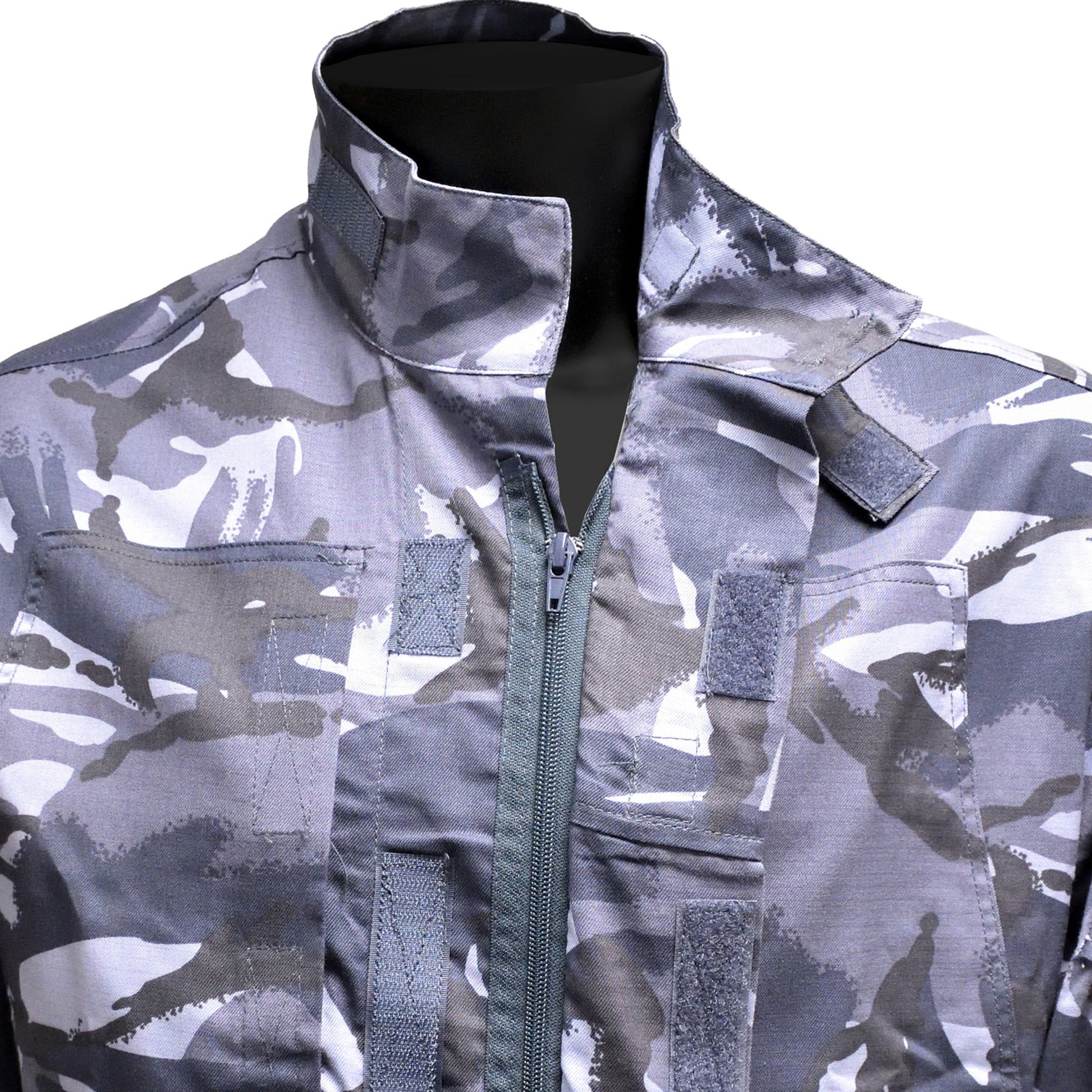 Close-up of open neck collar flap on British Army Combat Jacket Blue Camo.