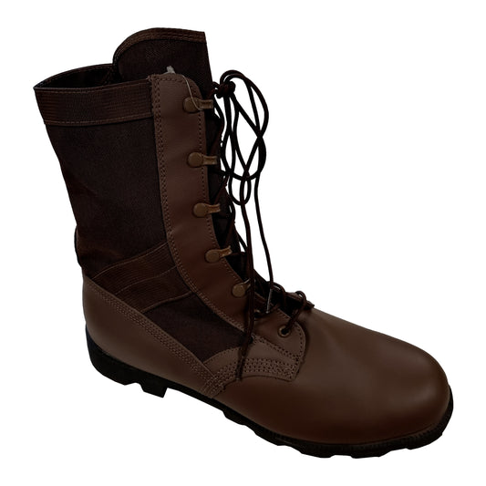 Front view of Wellco Peruana Men's Combat Jungle Boots in Brown.