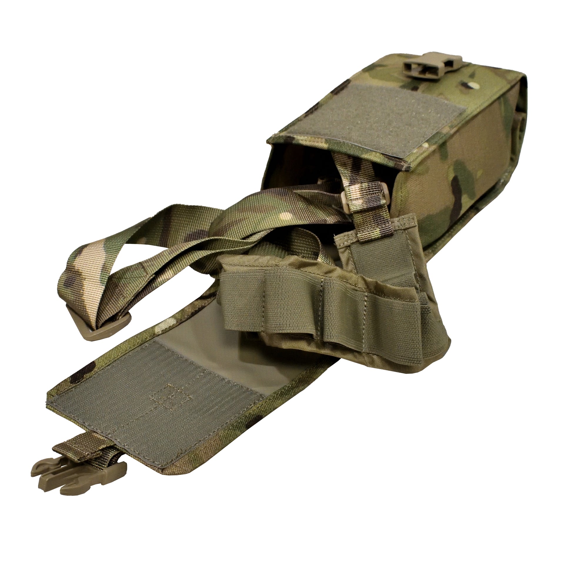 Detail shot of pouch interior with flap open on British Army UGL Pouch MTP.